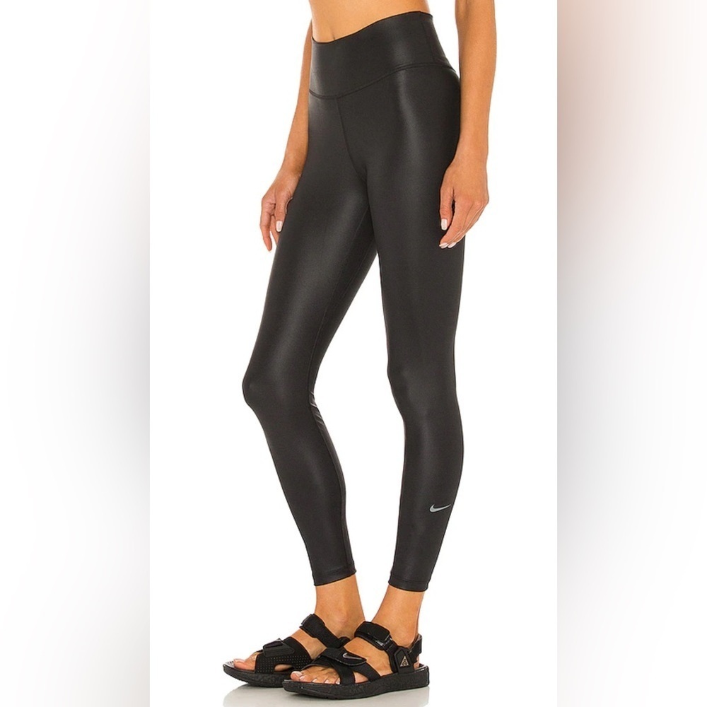 Nike Black High-Waisted Leggings.  Size-Small